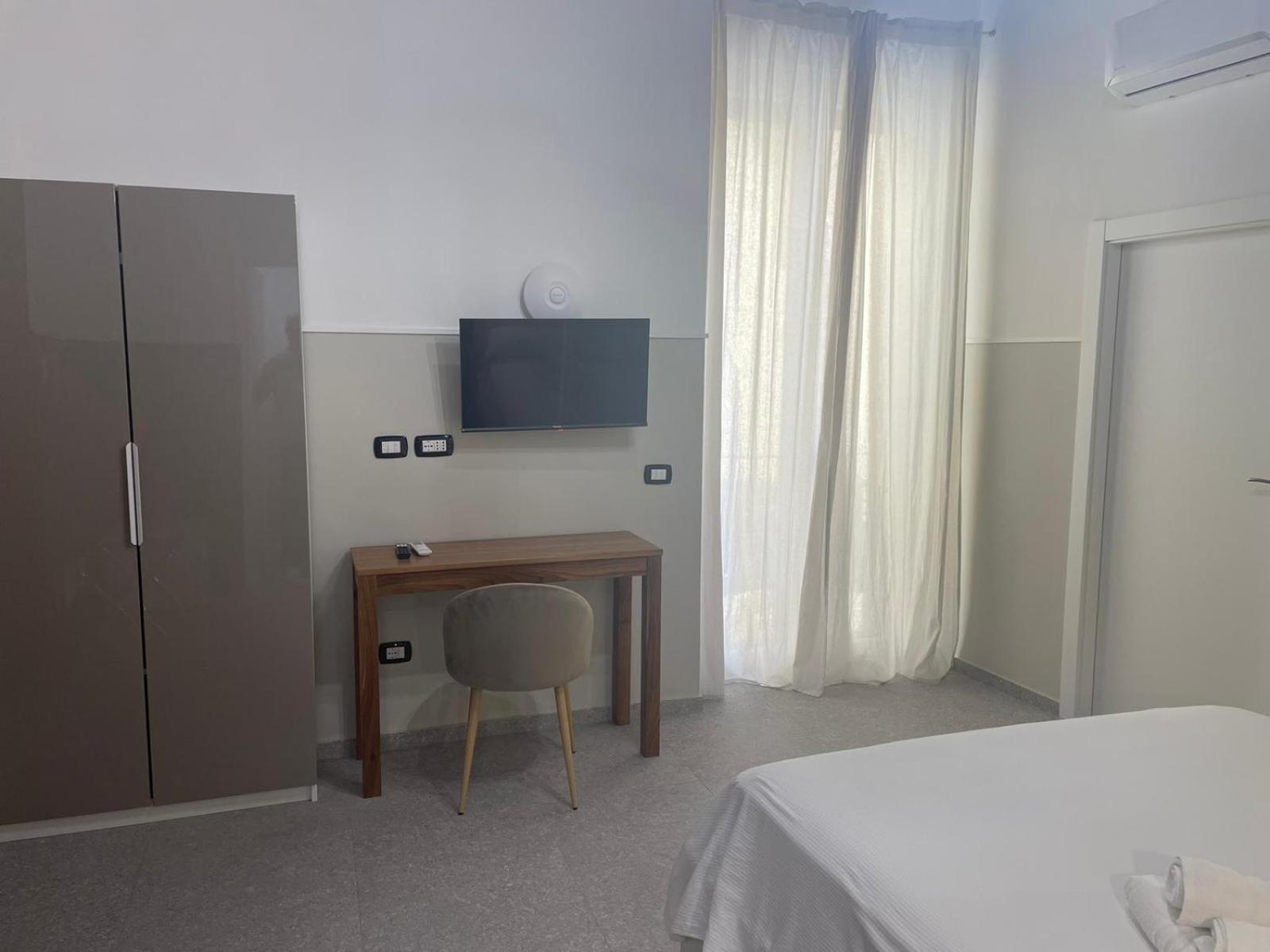 נאפולי La Suite Del Centro Storico מראה חיצוני תמונה